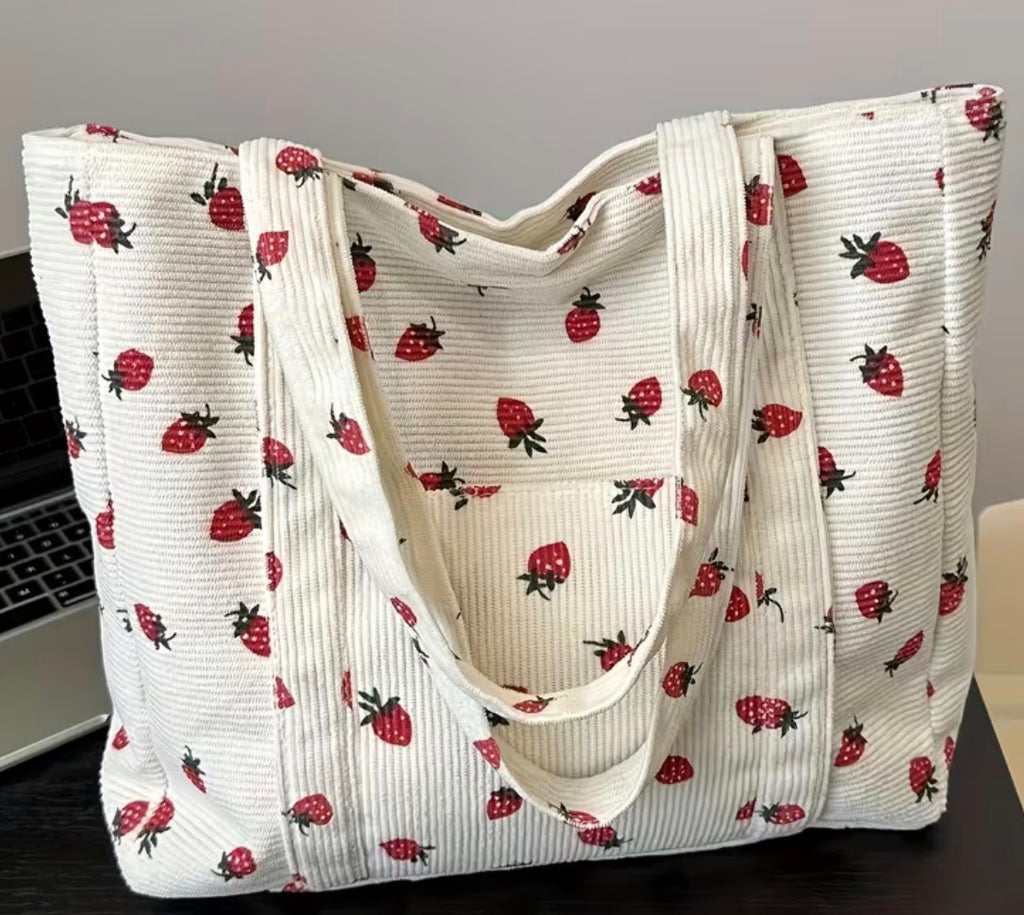 Strawberry Daydream Tote 🍓